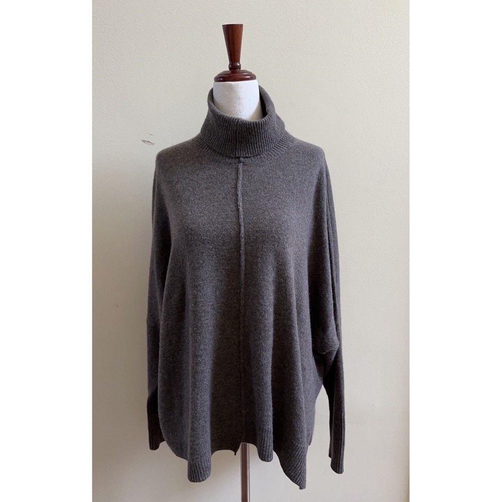 AQUA 100% Cashmere Turtleneck Sweater Batwing Dolman Sleeve Oversized XS/S Taupe
